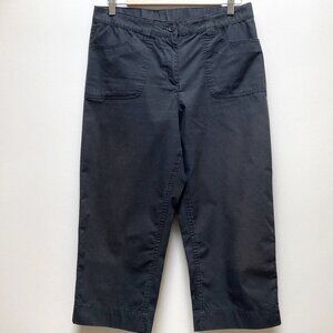 Classic Editions Lightweight Black Capris - Size 10